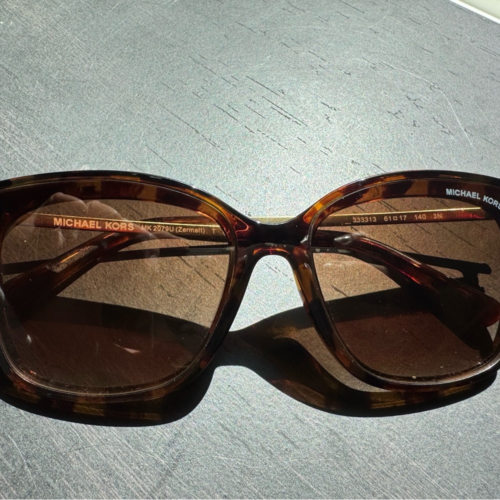 Michael Kors Brown Tortoise Sunglasses - Picture 6 of 6